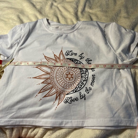 Crop Tshirts - Picture 4 of 8